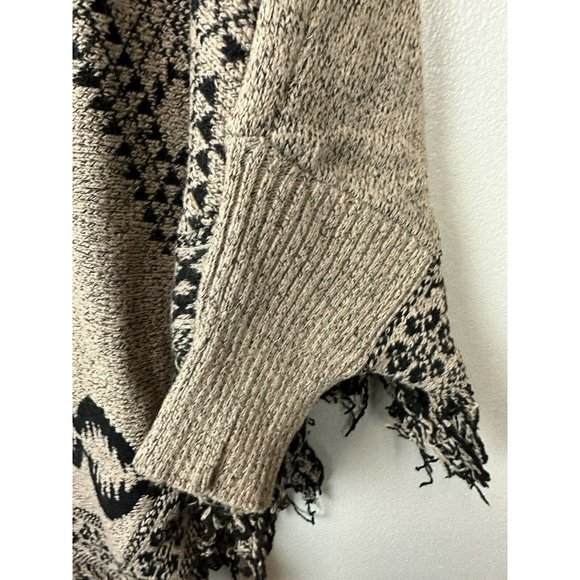 AZ Cape Poncho With Sleeves Tan With Boho Aztec Design - Picture 12 of 13